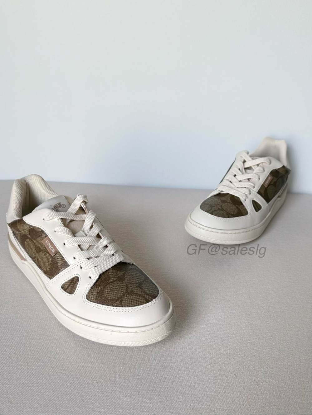 NWT Coach Clip Court Low Top Sneaker In Signature Canvas CM691 Size 9